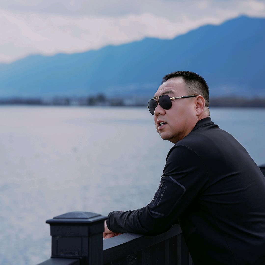 杨軍
