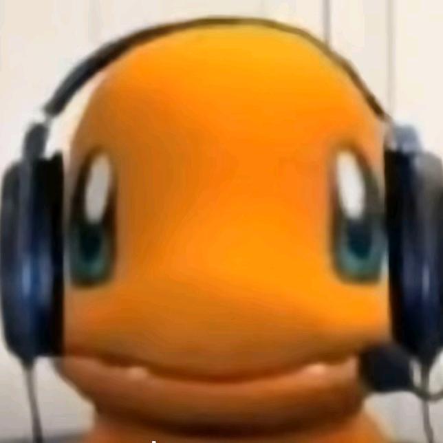 小狗嚼嚼嚼🐶         你的关注