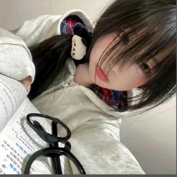穆梓涵