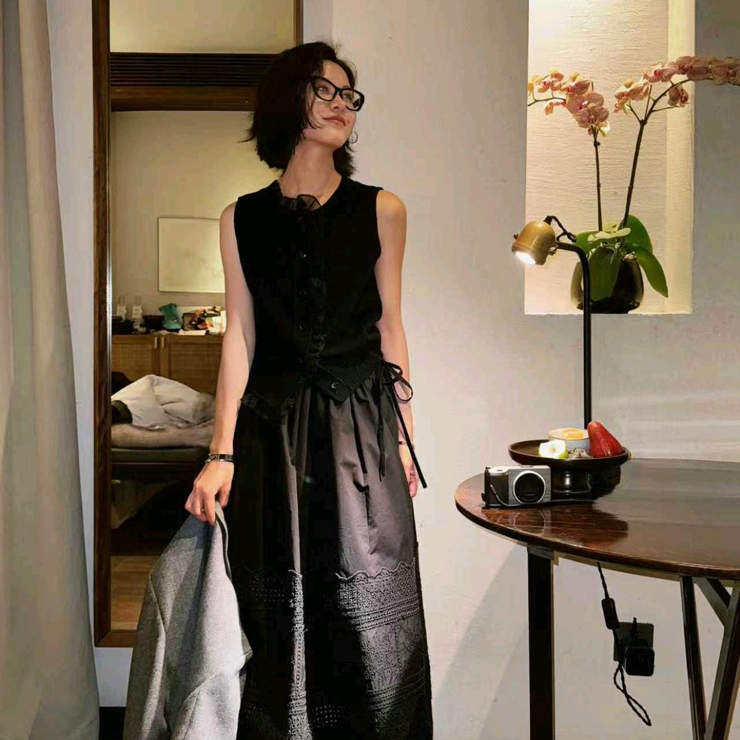 林痣晴时尚穿搭