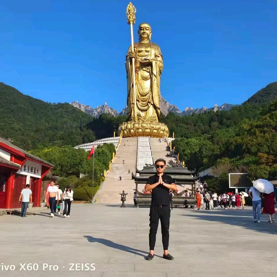 酒焰烧烤丶地瓜😬