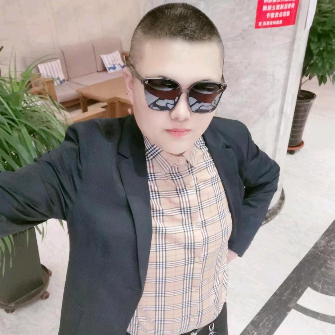 🎸杨家我七哥🎸