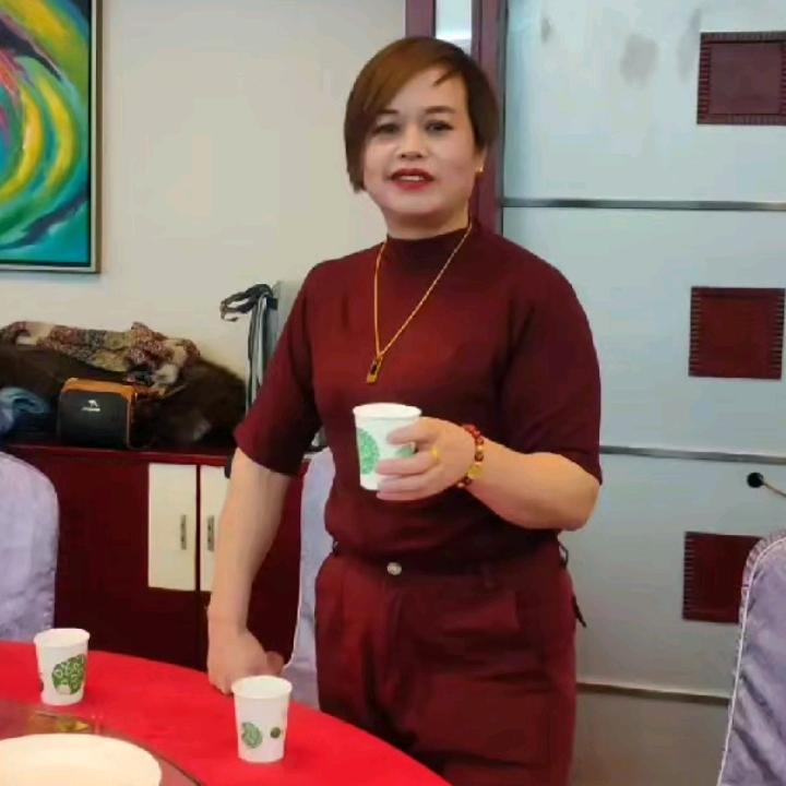 何三妹