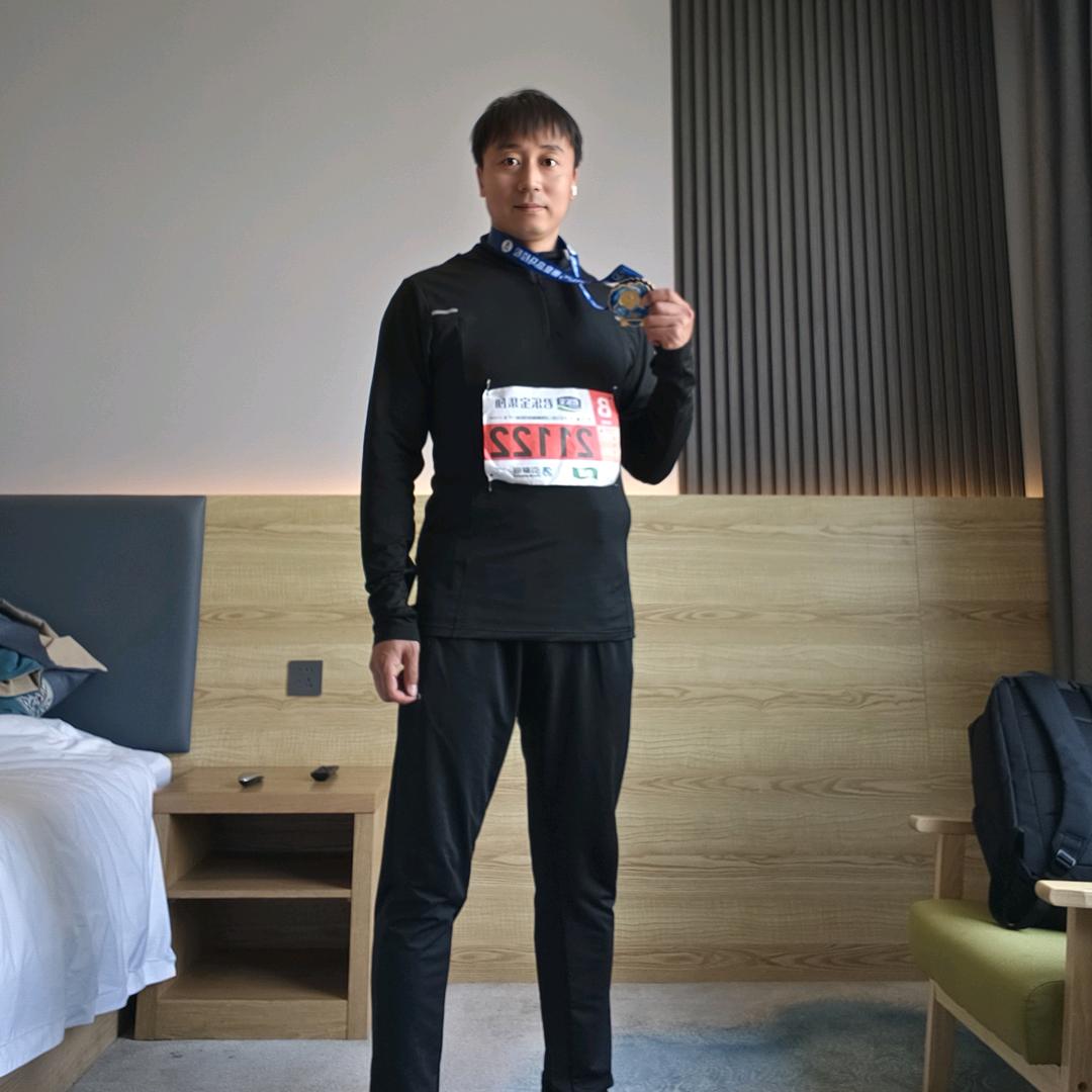 李洪勇