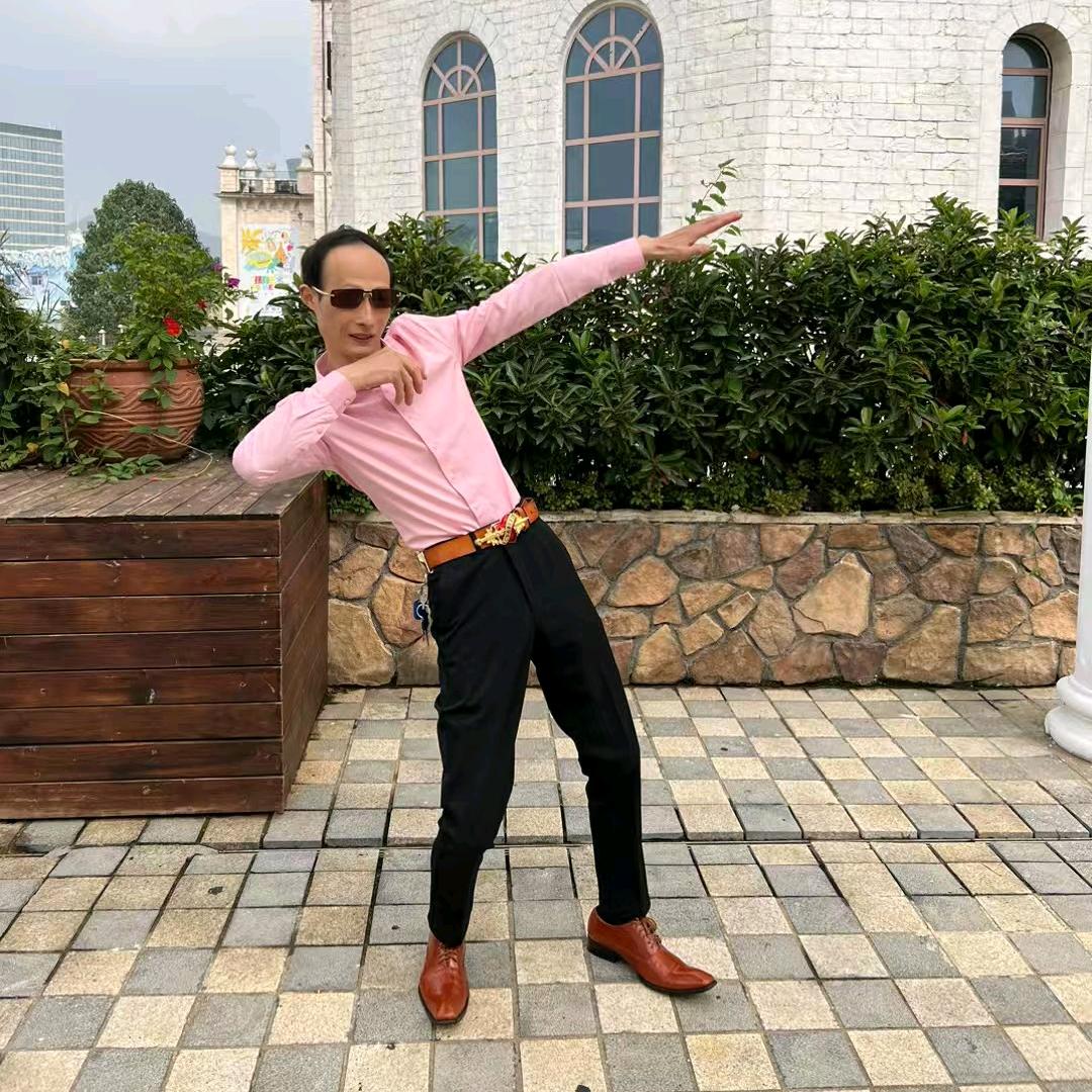 九五至尊🦵🏿🦵🏿🦵🏿