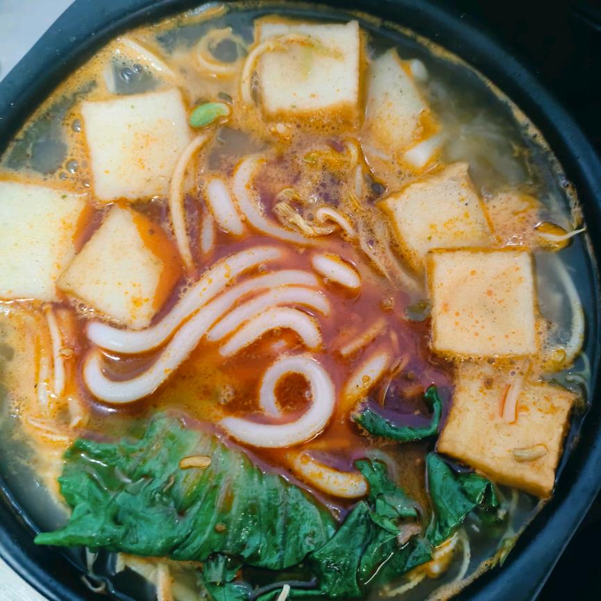 云南过桥米线鸡肉米线(招学员)