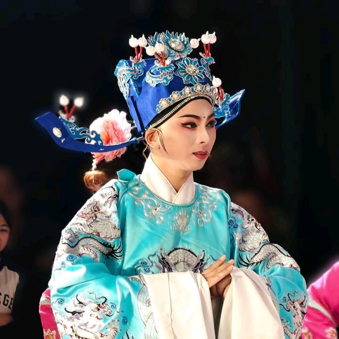 皇甫少华(勿连赞)