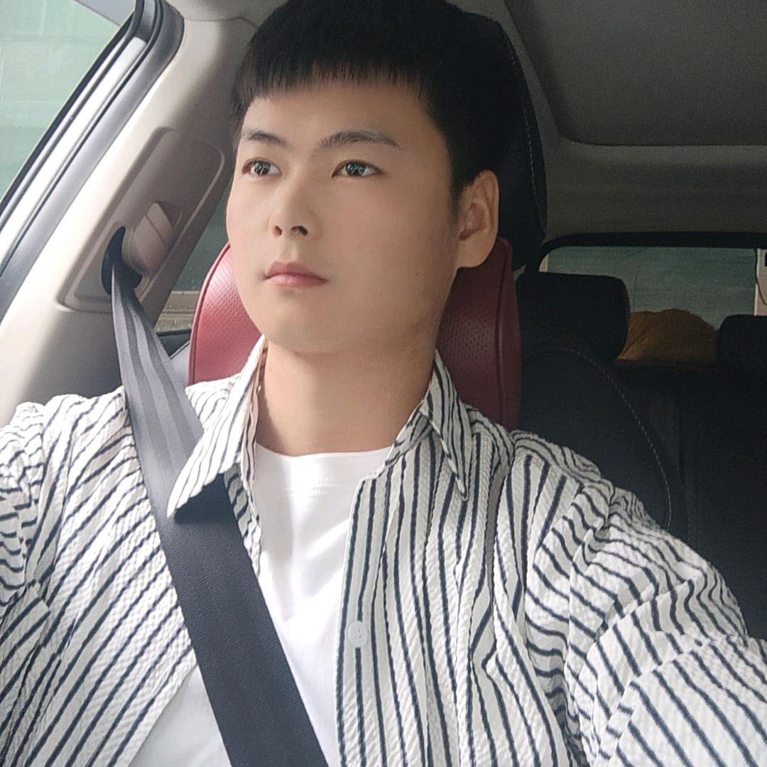 ༒重生的我在浙江踩缝纫机༒