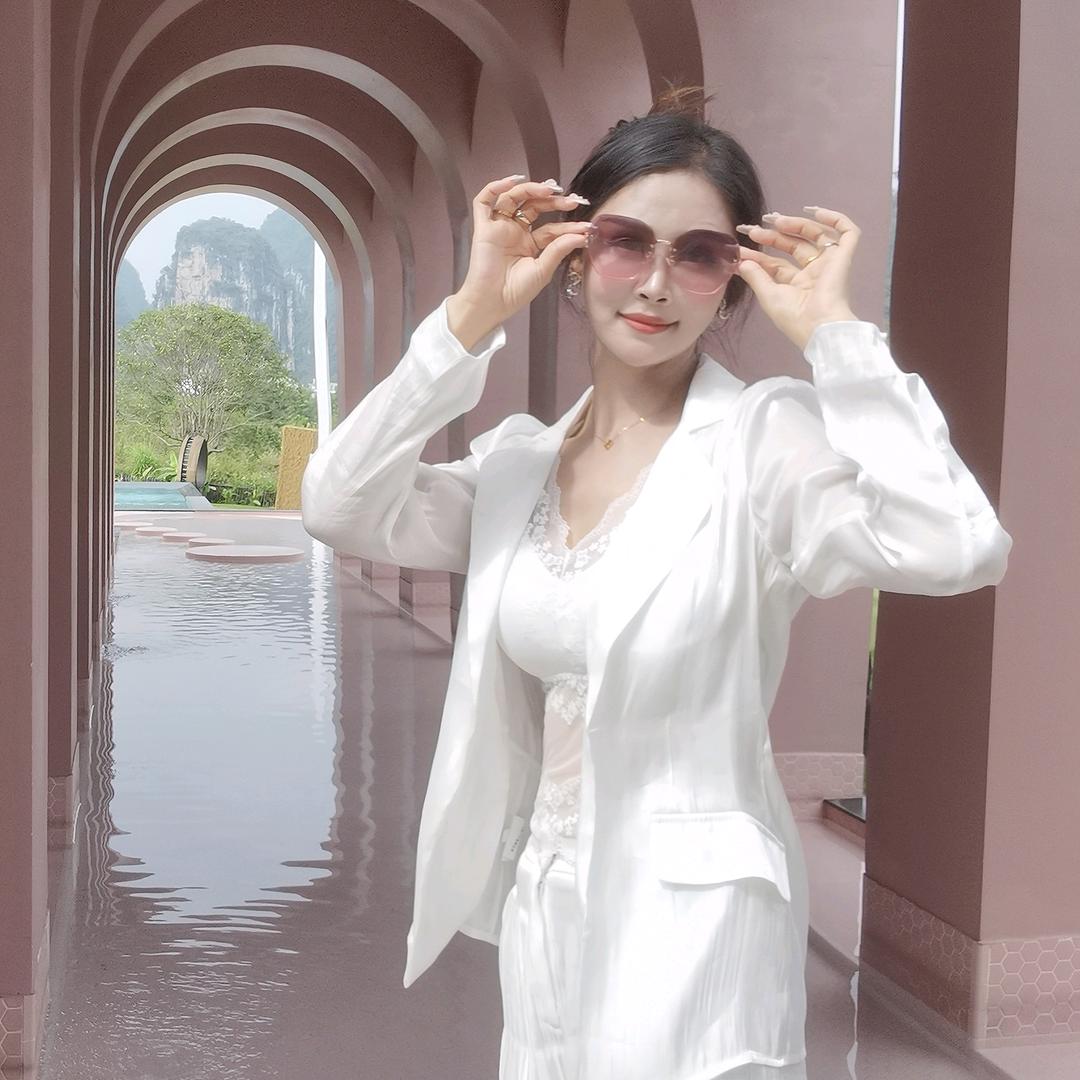 中山·玛莉安娜美容