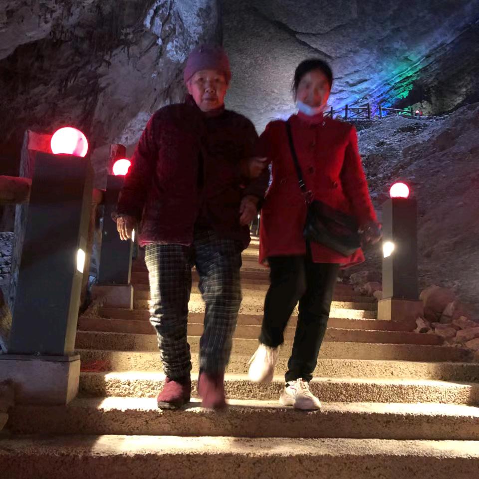 1972年的鼠坚强的女人成下去一切都会好