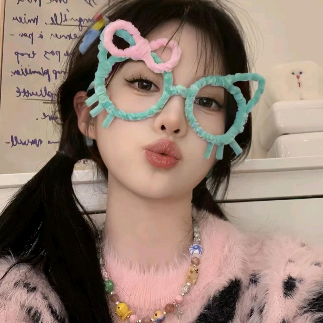 咸鱼🐟🐟(✧∇✧)