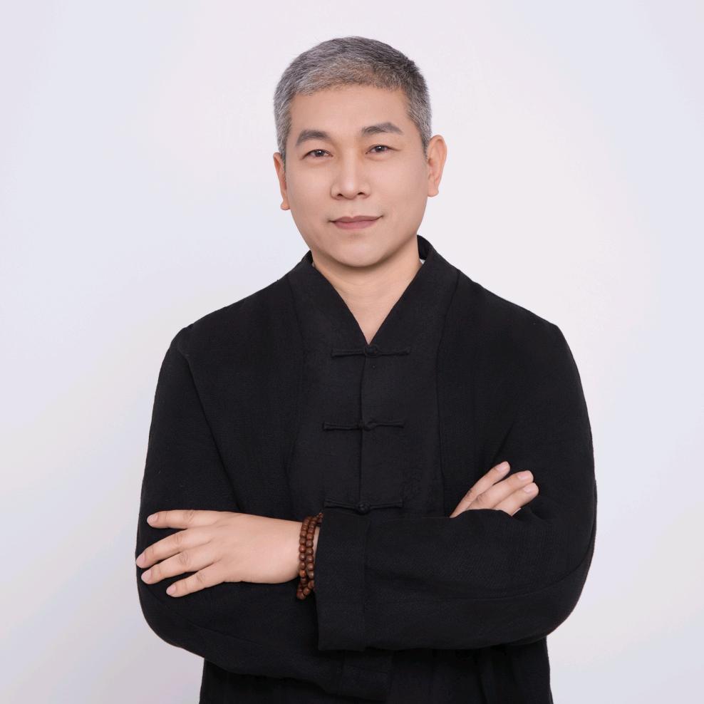 洪涛（专注中式骨相驻颜）