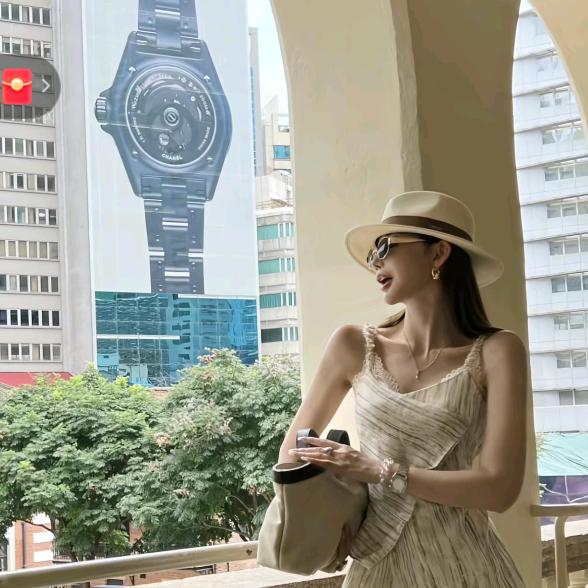 李婉君·优衣甄选