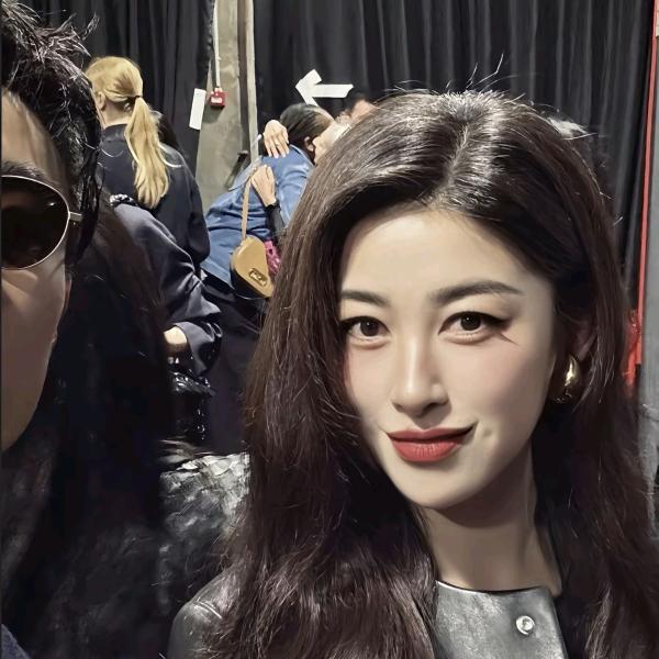 叶叶拿铁hdnndbcjjfmmf