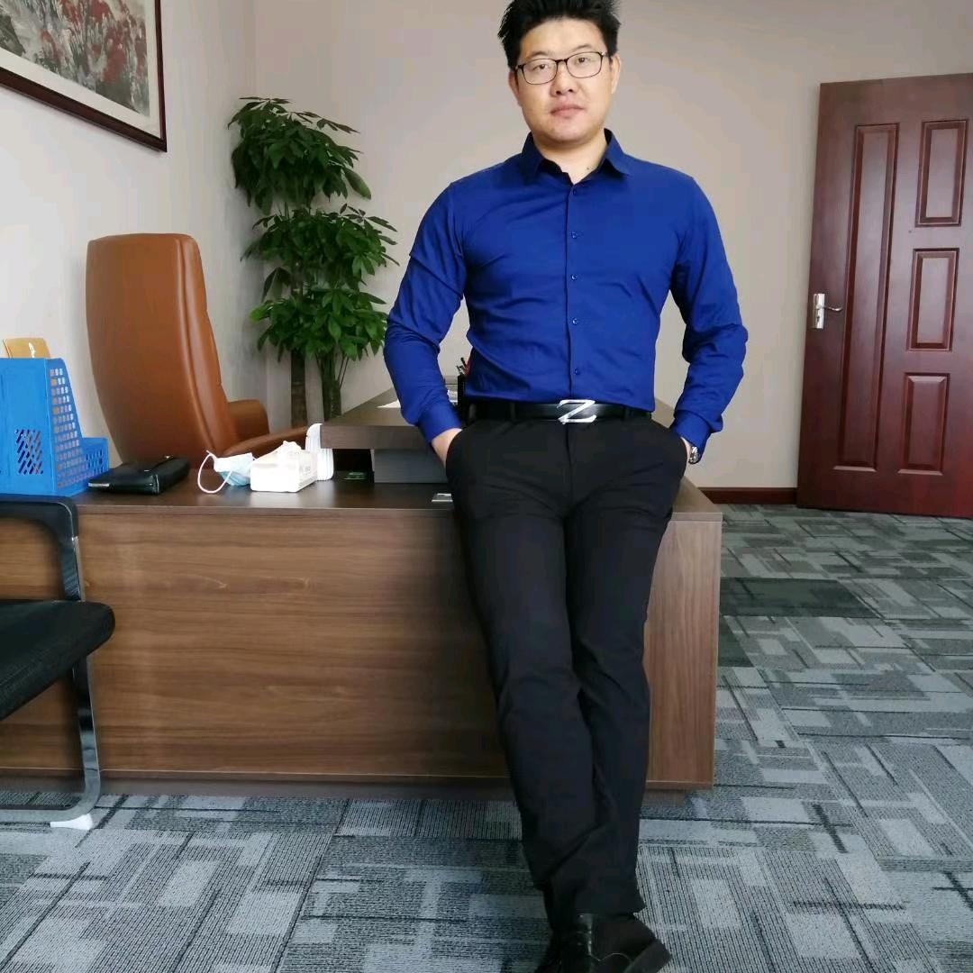 骆驼驮陀螺