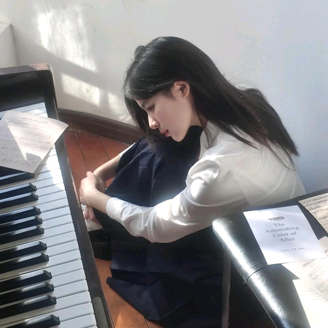 Ze.蕊蕊