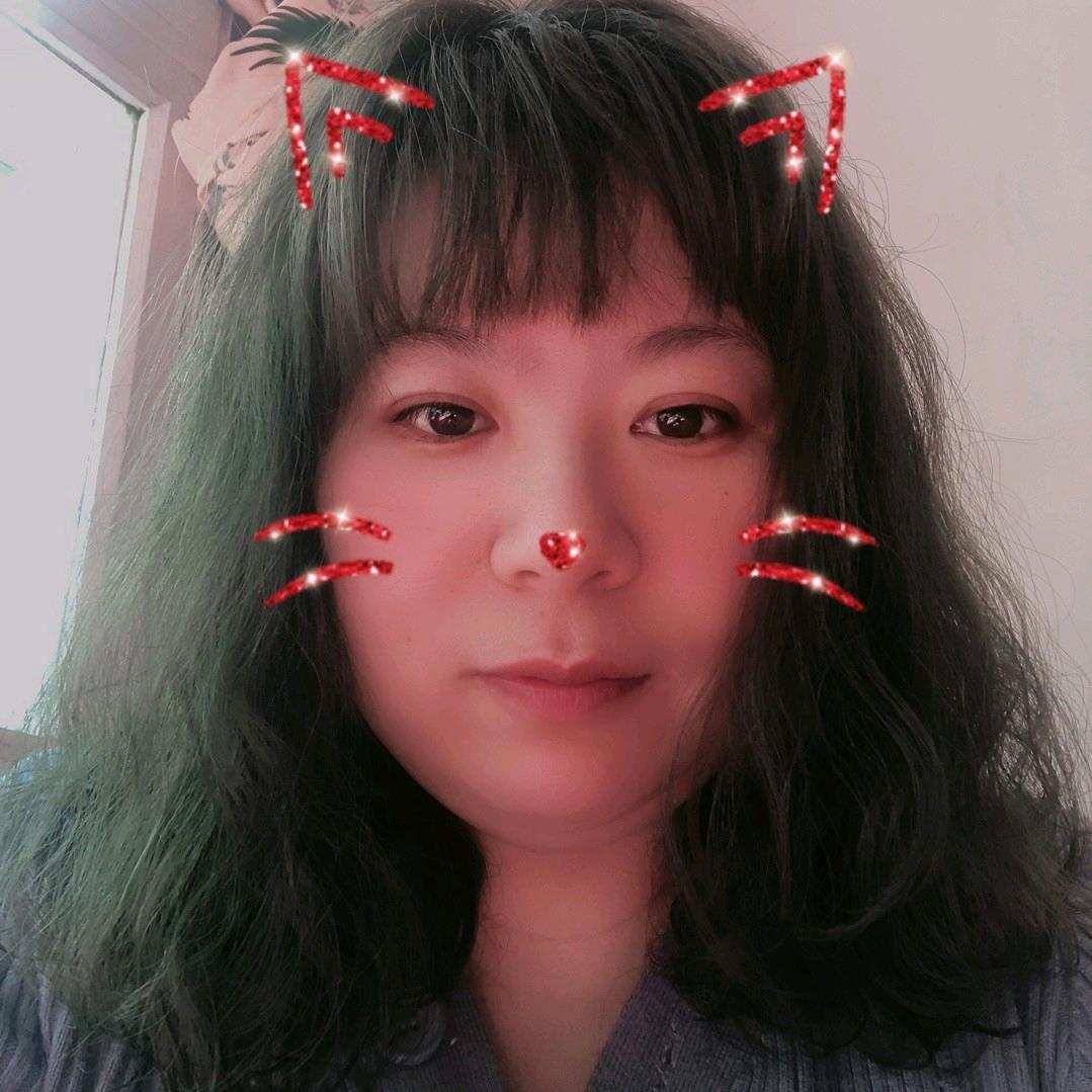 浅月牙♥(｡￫v￩｡)♥努力涨粉1000