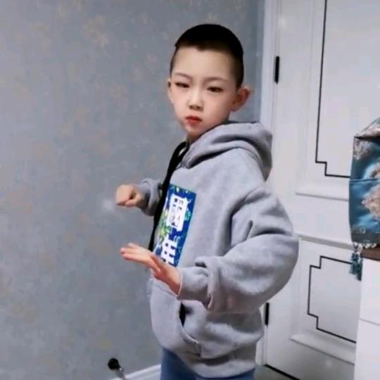 豆豆奶奶doudou84134