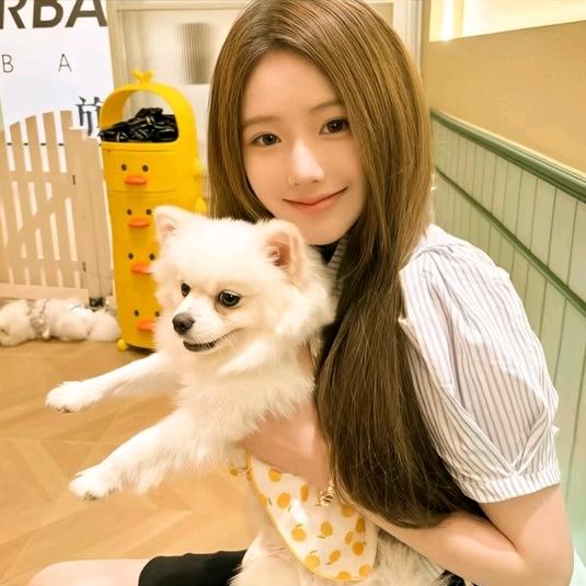 𓆩 许芊念. 𓆪