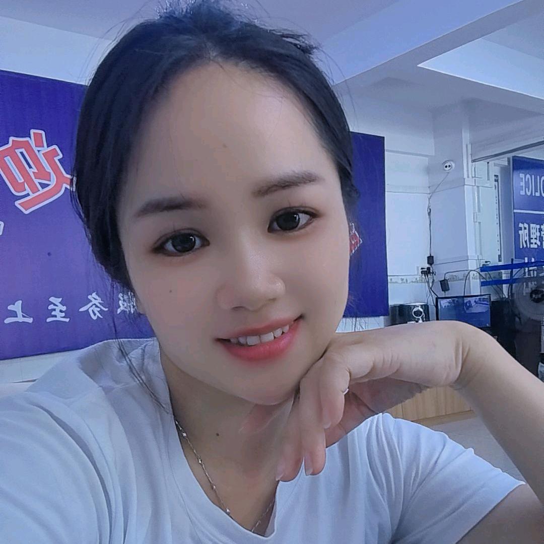 何家小妹