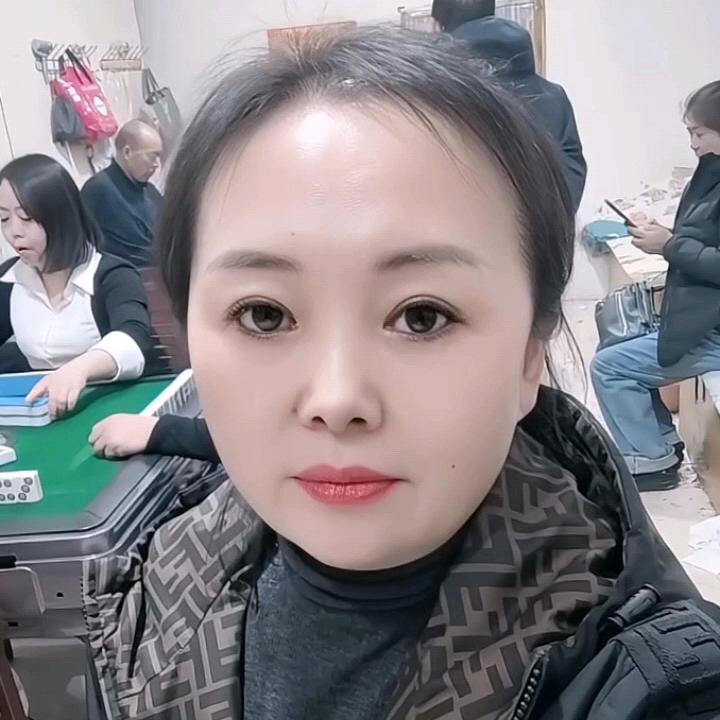 刘芳芳