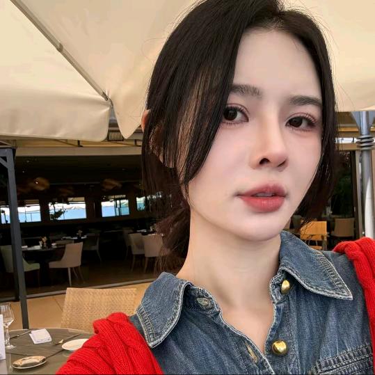 小雨女装自产返场