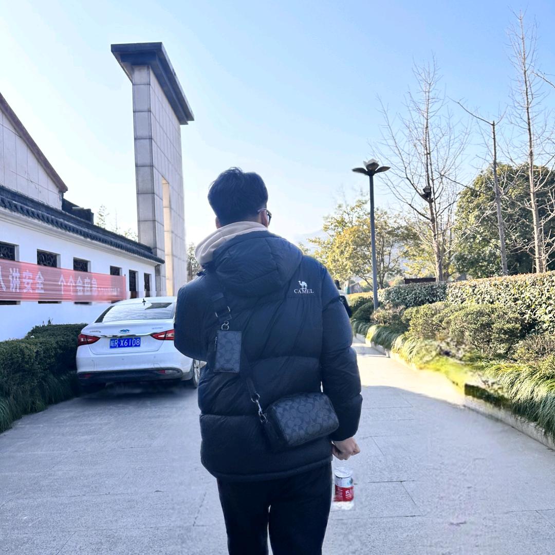 二霖 亲民练手小车库