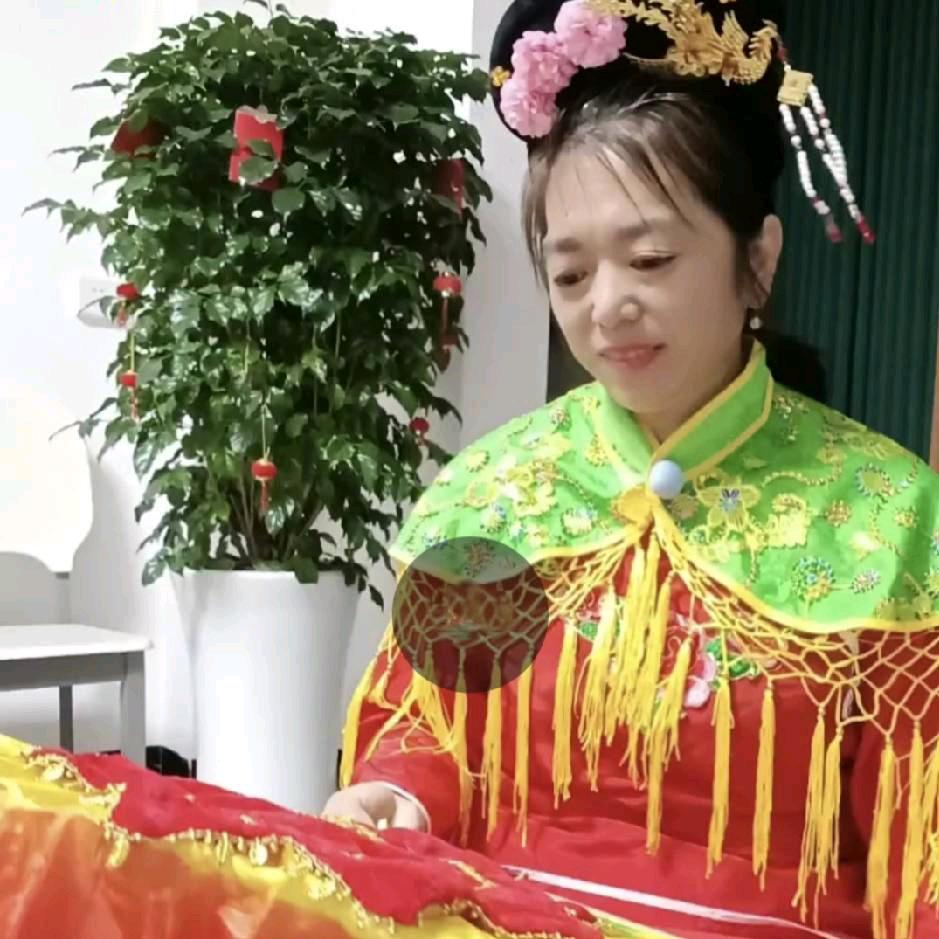 上欧洋鼓,采茶戏如意队易爱珍