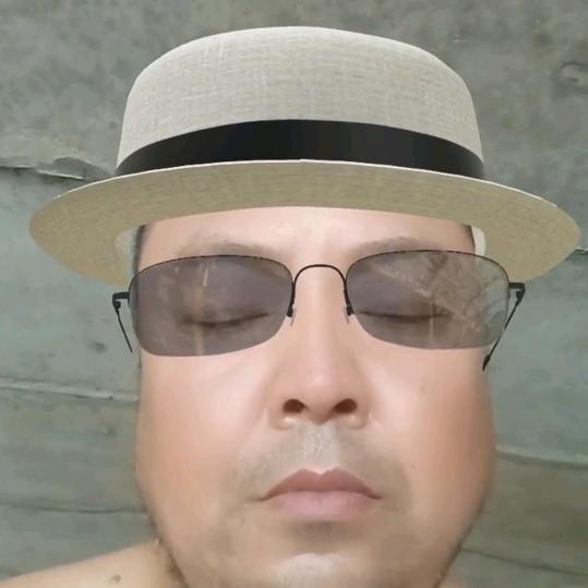 快快乐乐'