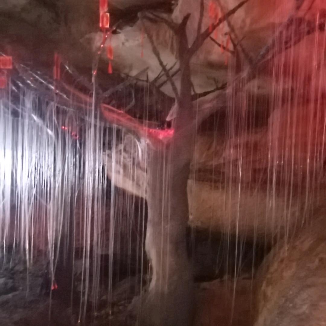 六月