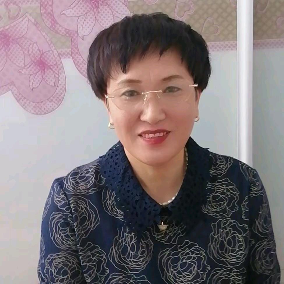 晨晨奶（大号早7点36分开播）