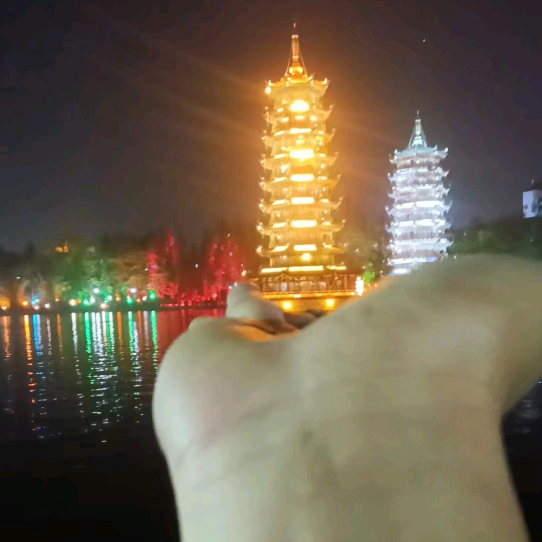 _ 不下地的庄稼汉。