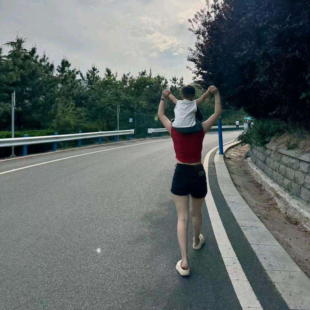 五一真可爱☺