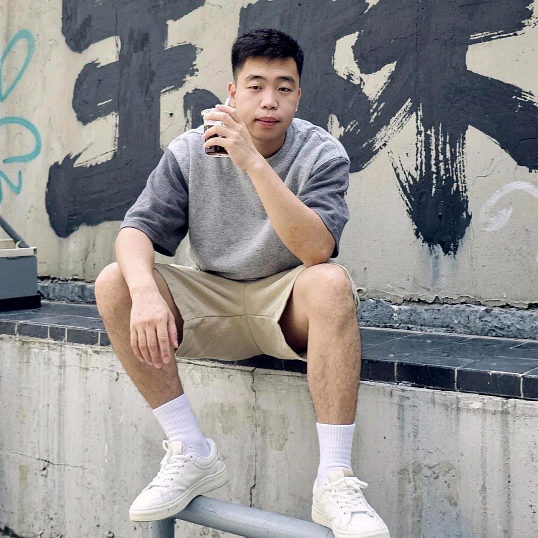 ♛王哪跑♥