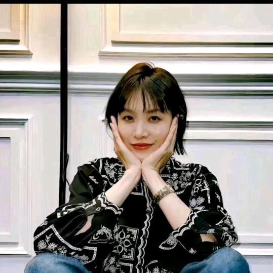 林痣晴(精致穿搭)