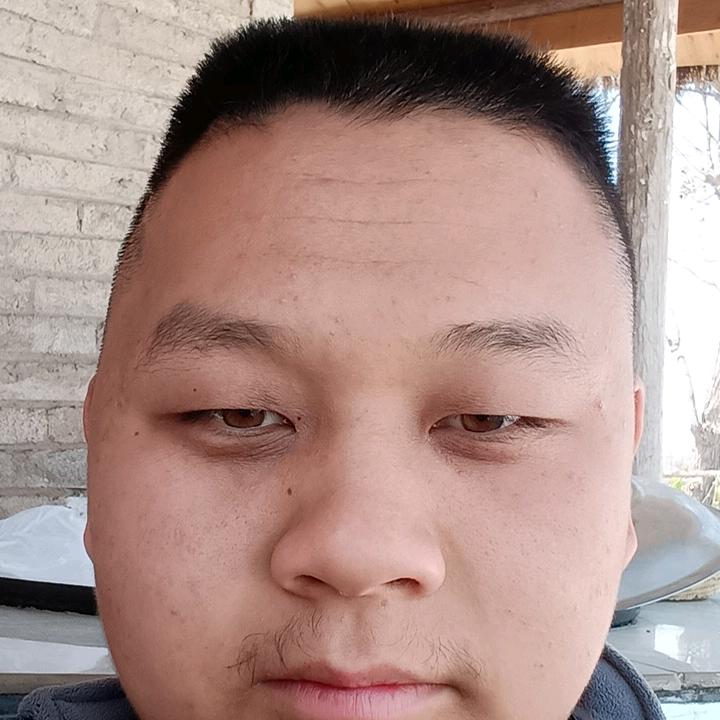 李润刚