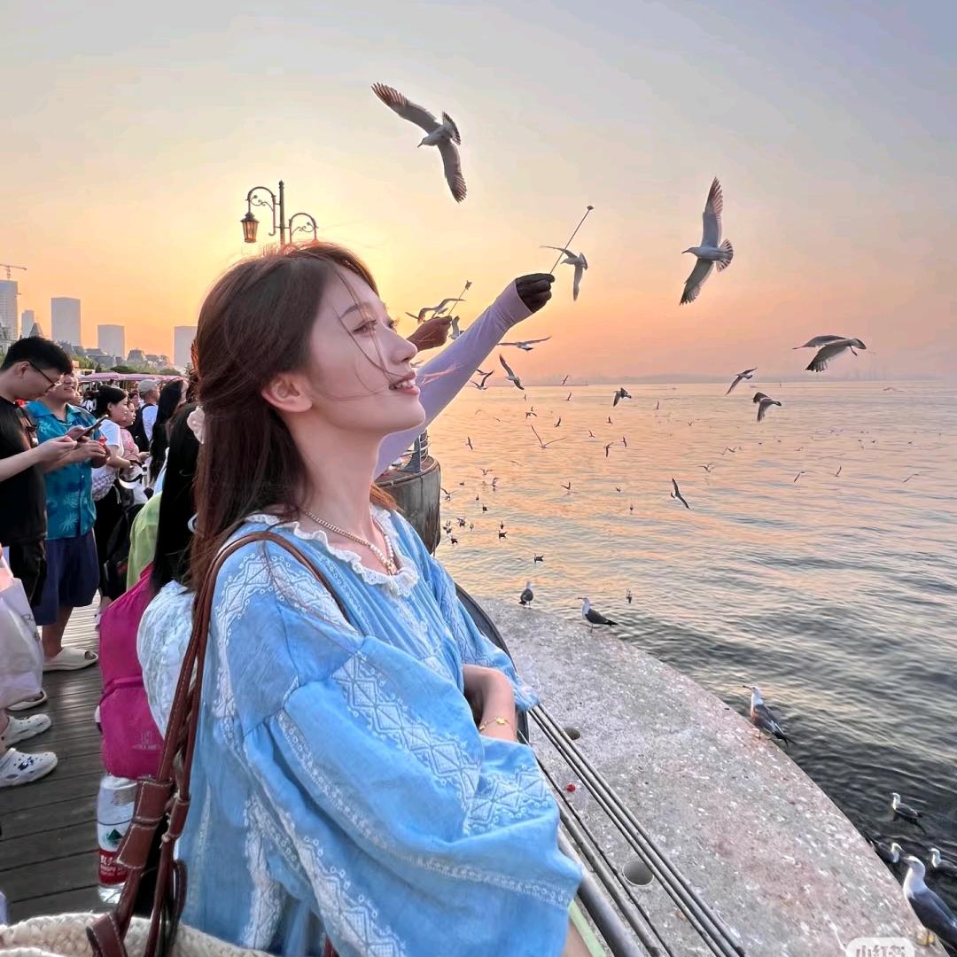 广茂旅游小张