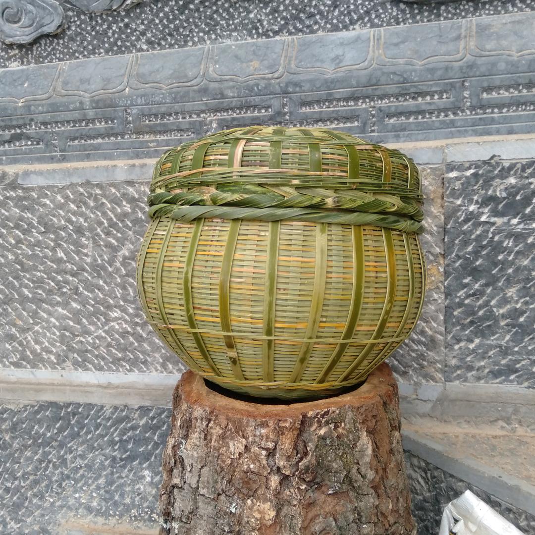 吉鸿(竹编)
