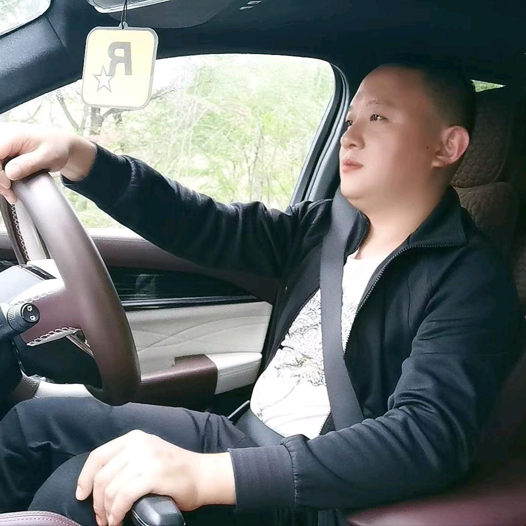 小辰自驾游(创业中)