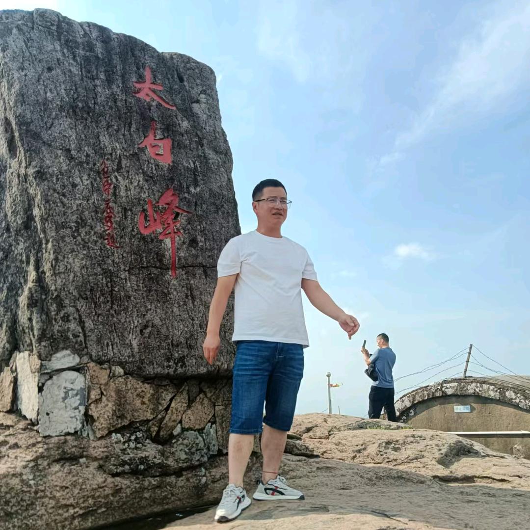 雄凤呈祥