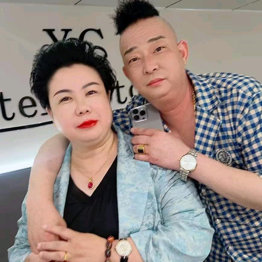 房三《三哥团队》