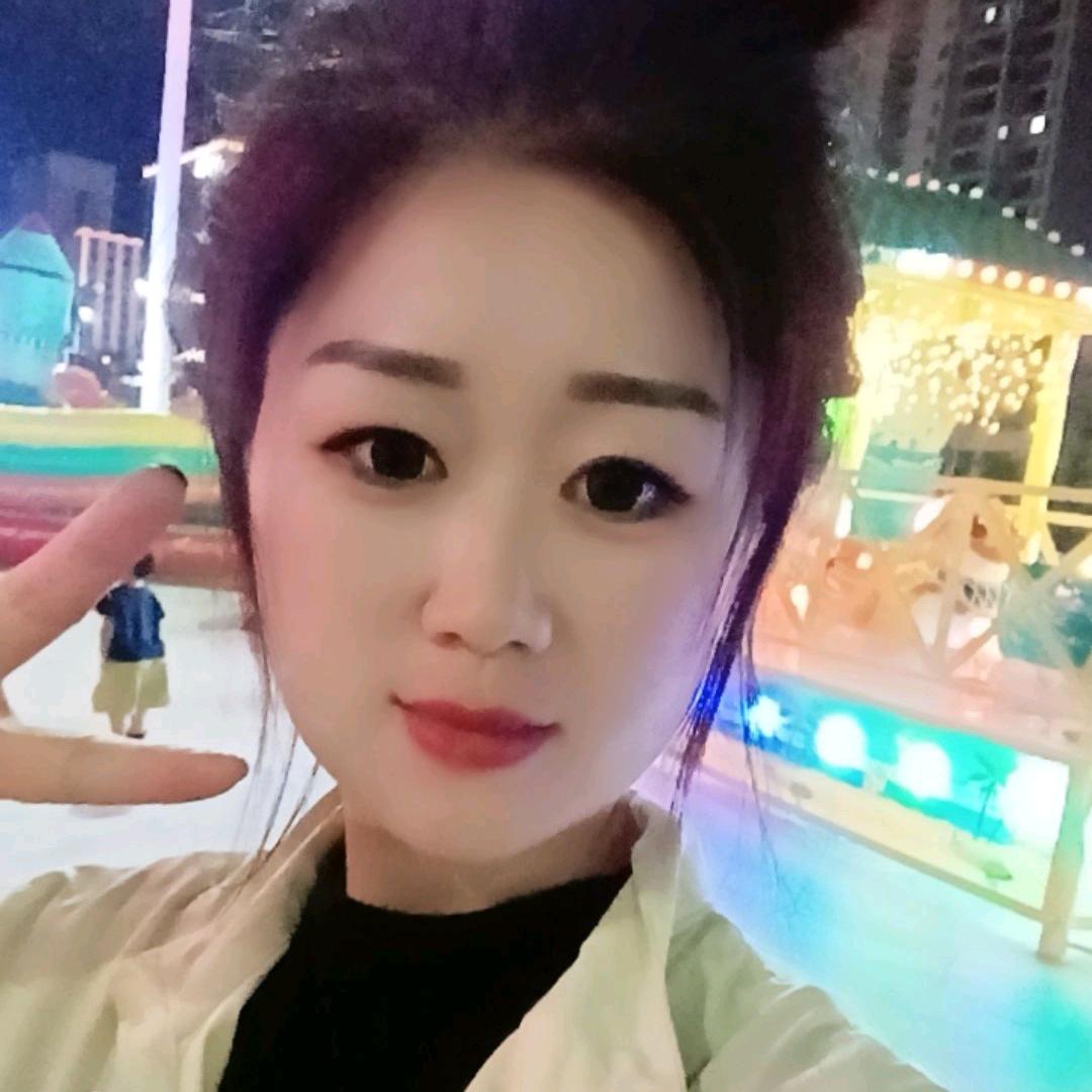 校服玉凤
