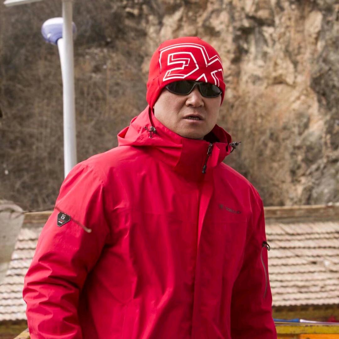 山野游人