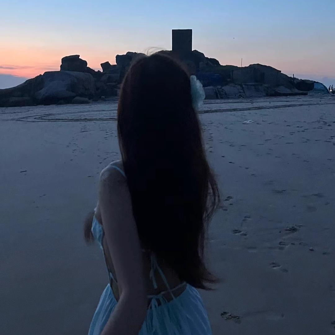 玫瑰不开了🫧