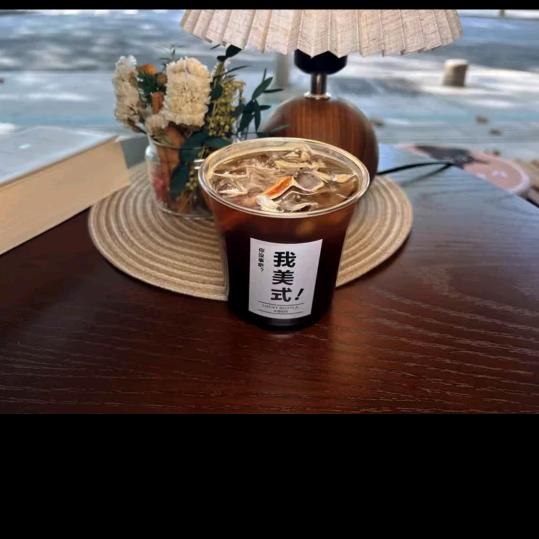 懒猫［Lolita&酒氢吧］咖啡&茶餐厅