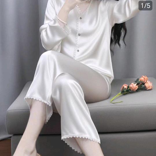 妍妍      吃货