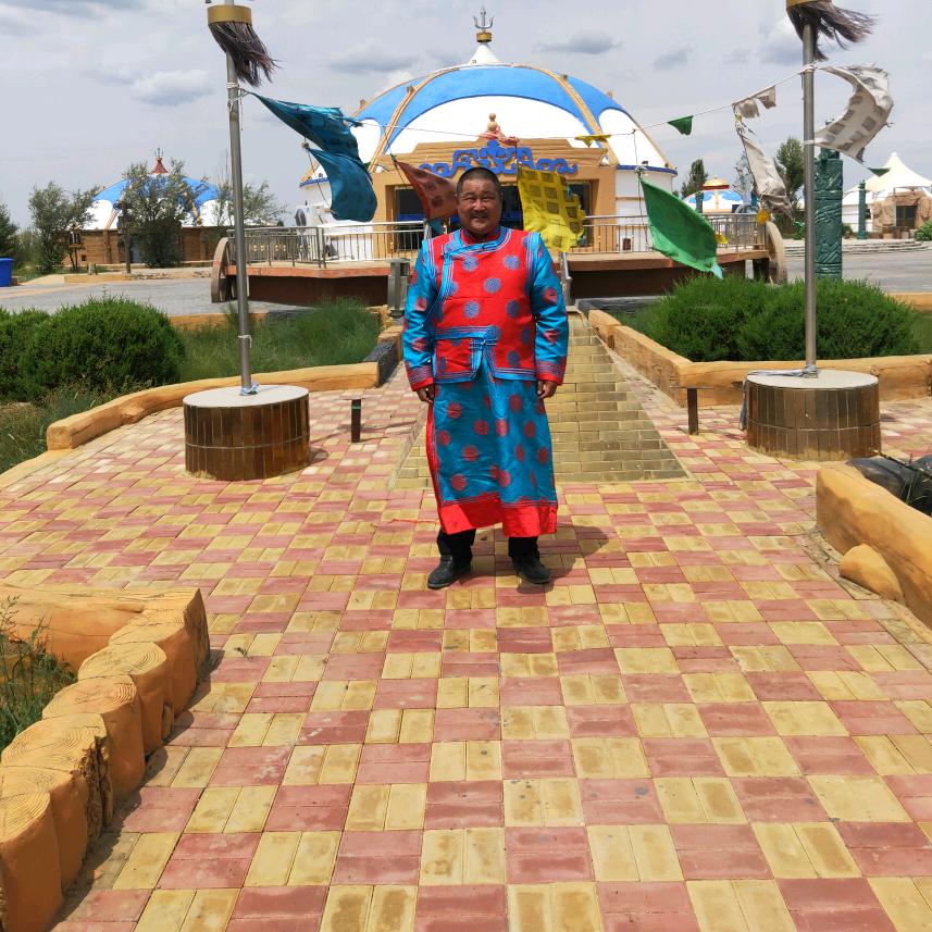 草原英雄巴特儿单身