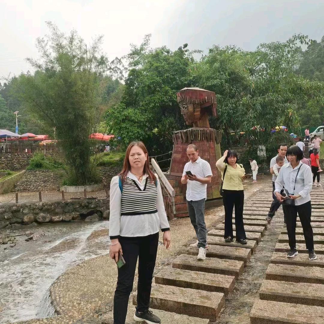 娟娟佢绝私聊。