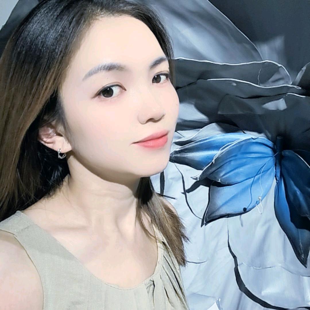巴中做金融的小姐姐