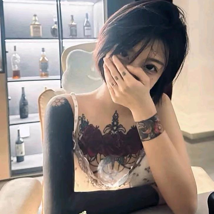小静子^_^